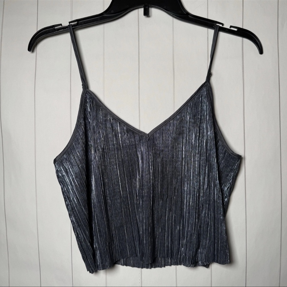 Victoria's Secret Metallic Gray Crop Sleepwear Tank Top Flowy Flirty Sexy Cami M